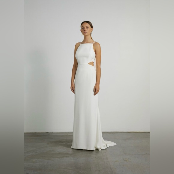 Prea James Cora Wedding Gown **NEVER WORN, NEW FROM BRIDAL SHOP** - Picture 3 of 6